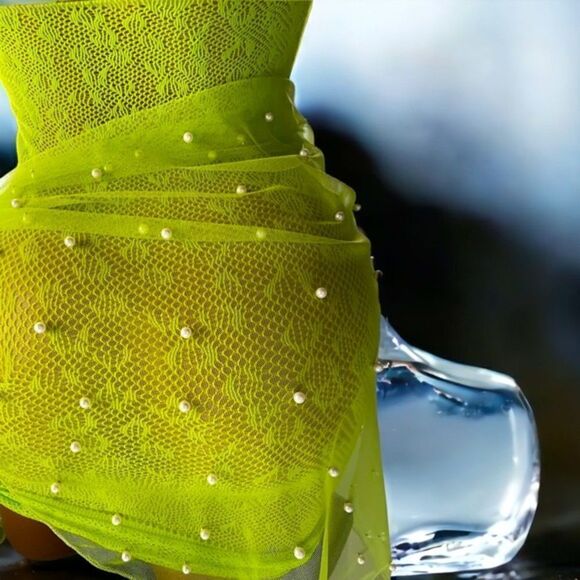 2-piece l Neon Green l OS l Mesh Halter & Pearly Sarong/Wrap l New - Picture 8 of 11